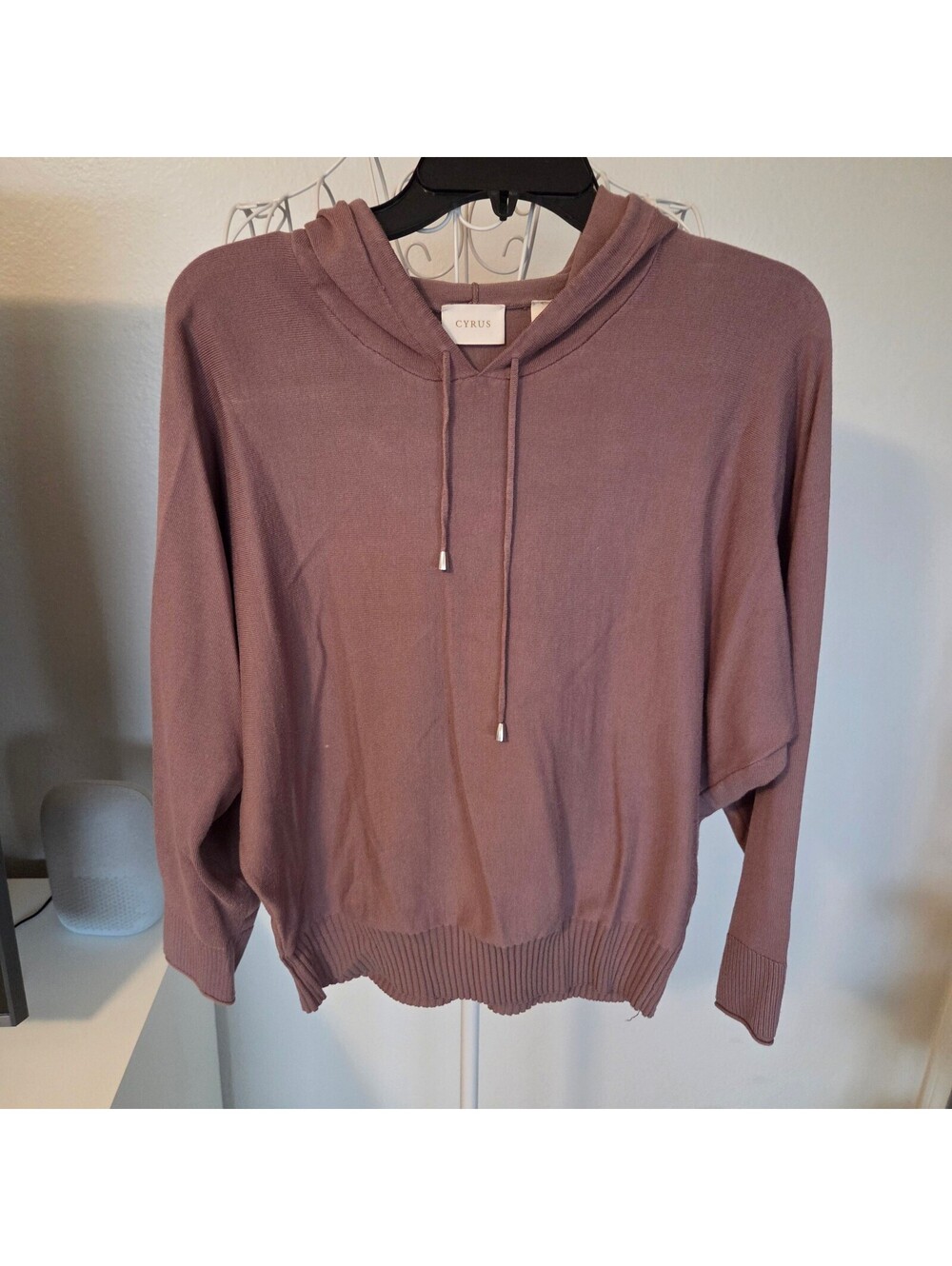 Cyrus Women's Mauve Hooded Pullover Sweater Size Small